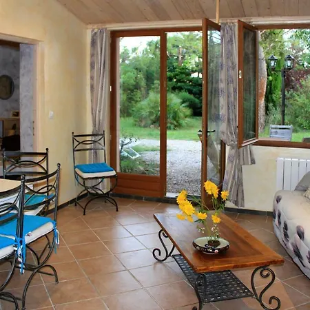 Casa vacanze Derrière Les Oliviers -le Mas De La Cigale Bleue